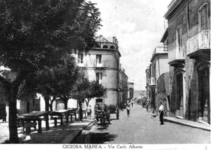 Foto d'epoca di Via Carlo Alberto a Gioiosa Marea