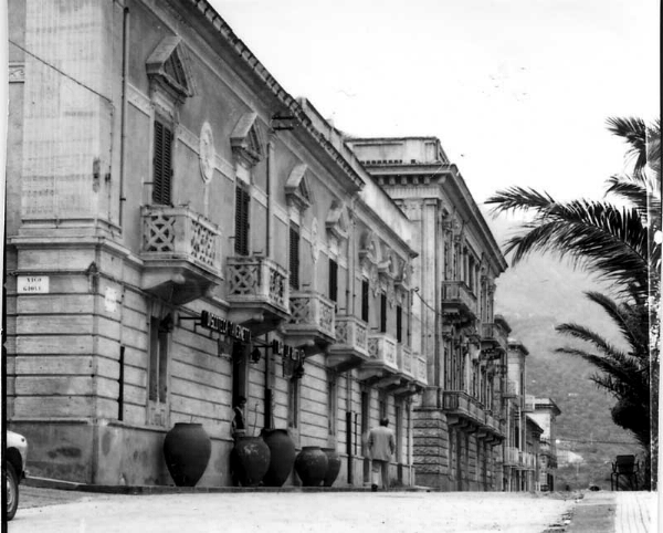 Gioiosa Marea - Palazzi storici